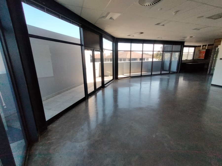 To Let commercial Property for Rent in Durbanville Western Cape